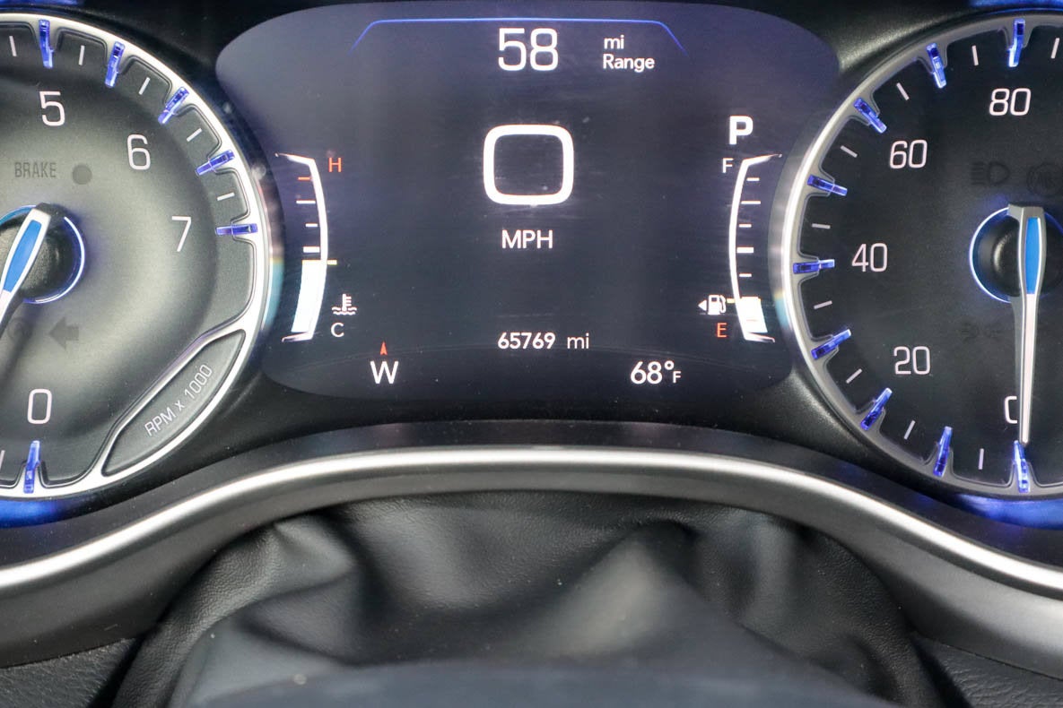 2025 Chrysler Pacifica Select FWD