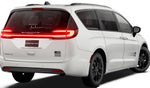 2027 Chrysler Pacifica Select FWD