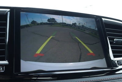 2027 Chrysler Pacifica Select FWD