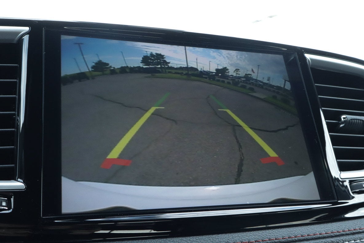 2027 Chrysler Pacifica Select FWD