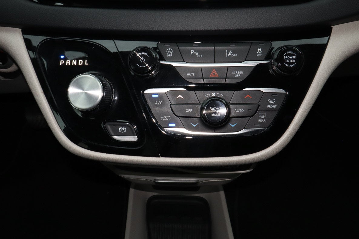 2023 Chrysler Pacifica Touring L FWD