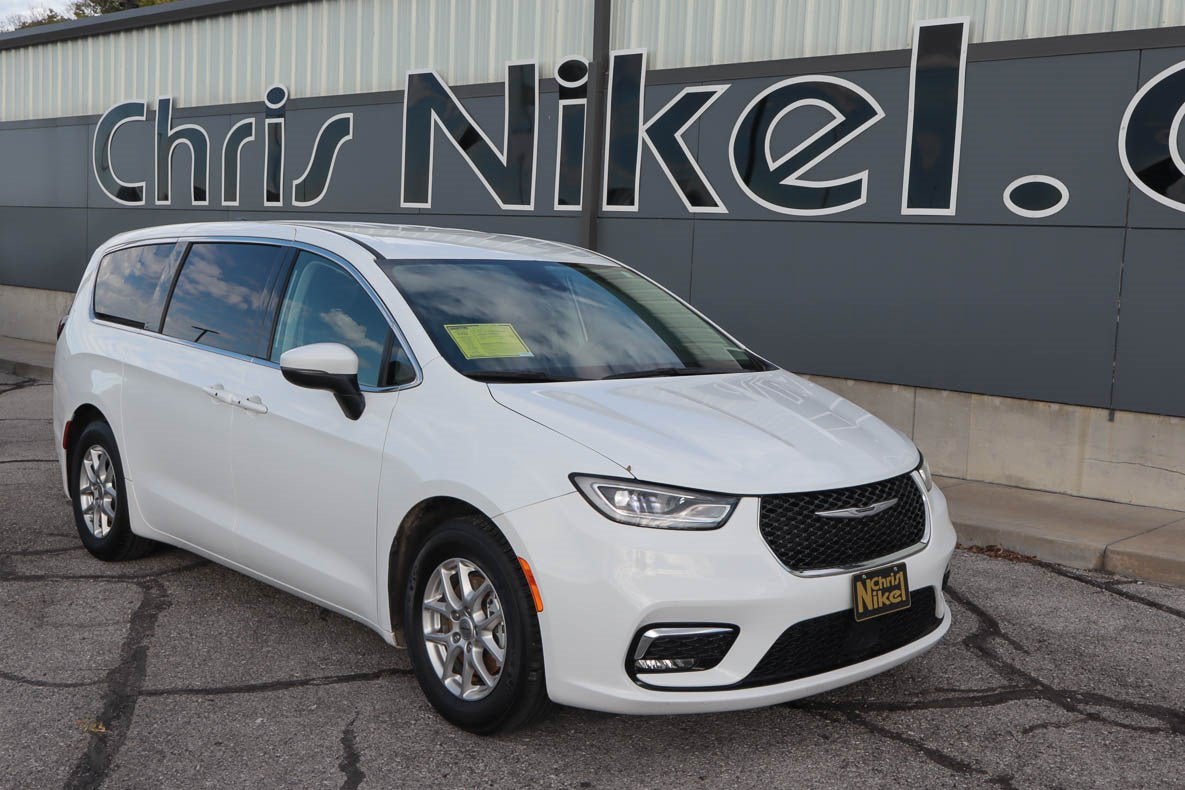 2023 Chrysler Pacifica