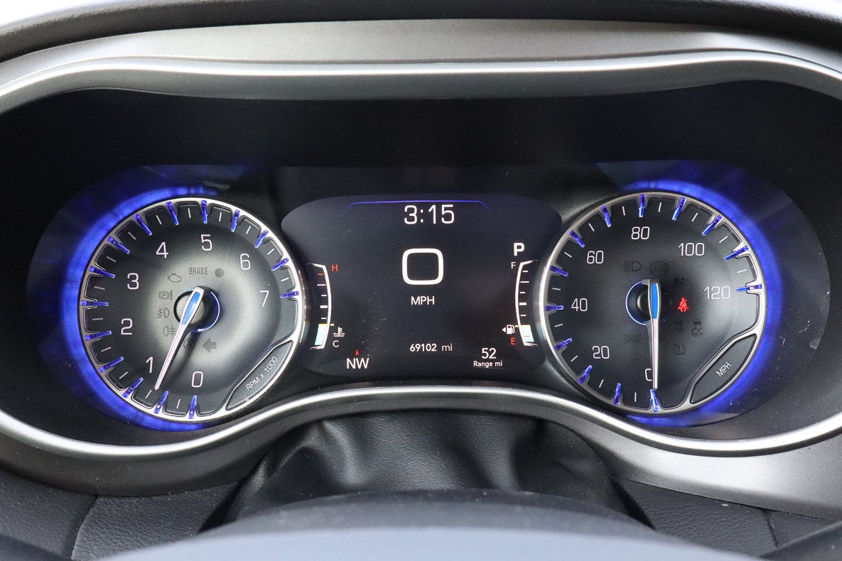 2022 Chrysler Pacifica Touring L