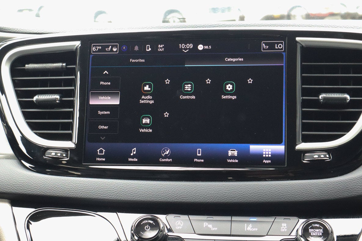 2023 Chrysler Pacifica Touring L FWD