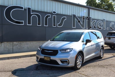 2024 Chrysler Pacifica Touring L FWD