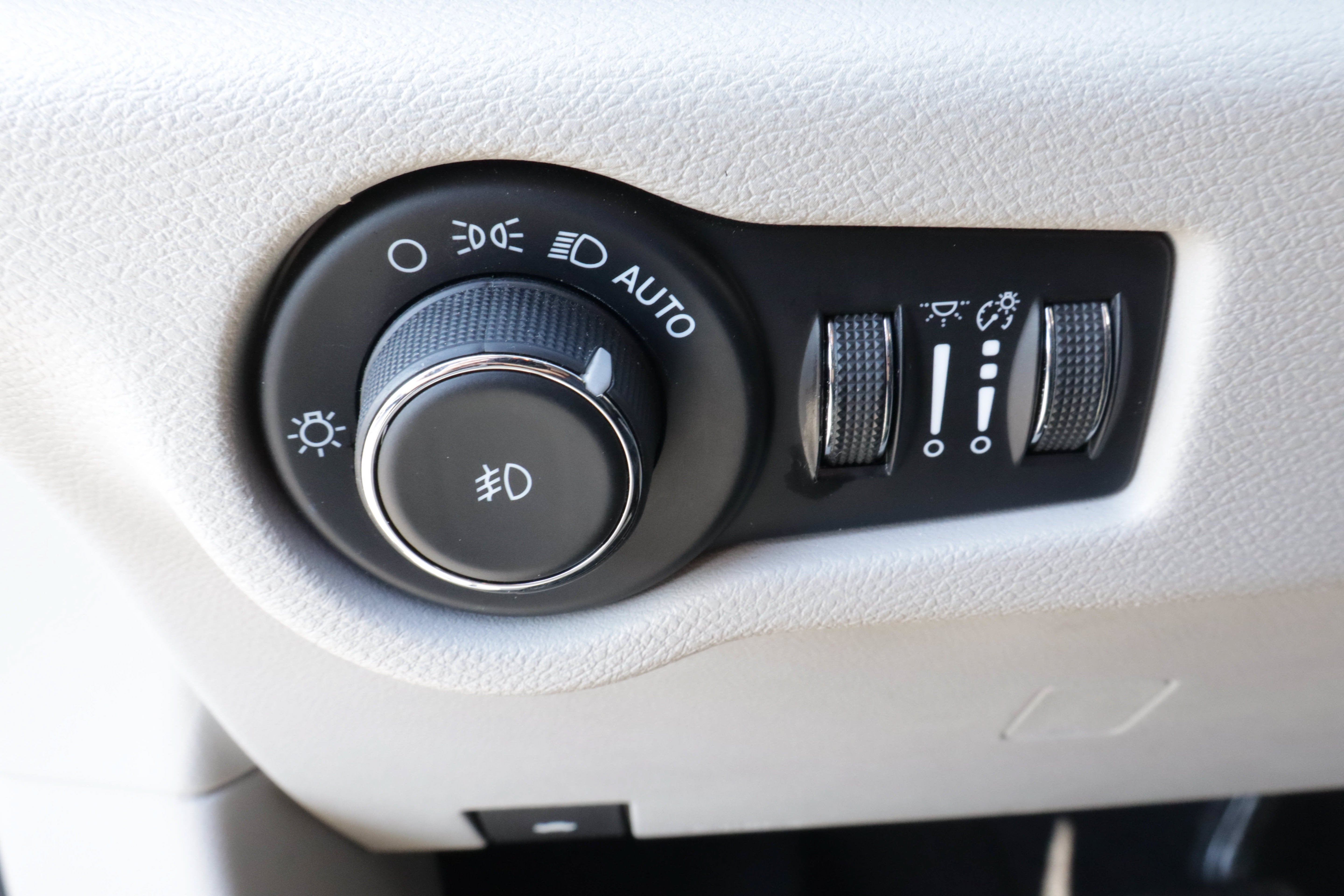 2023 Chrysler Pacifica Touring L FWD