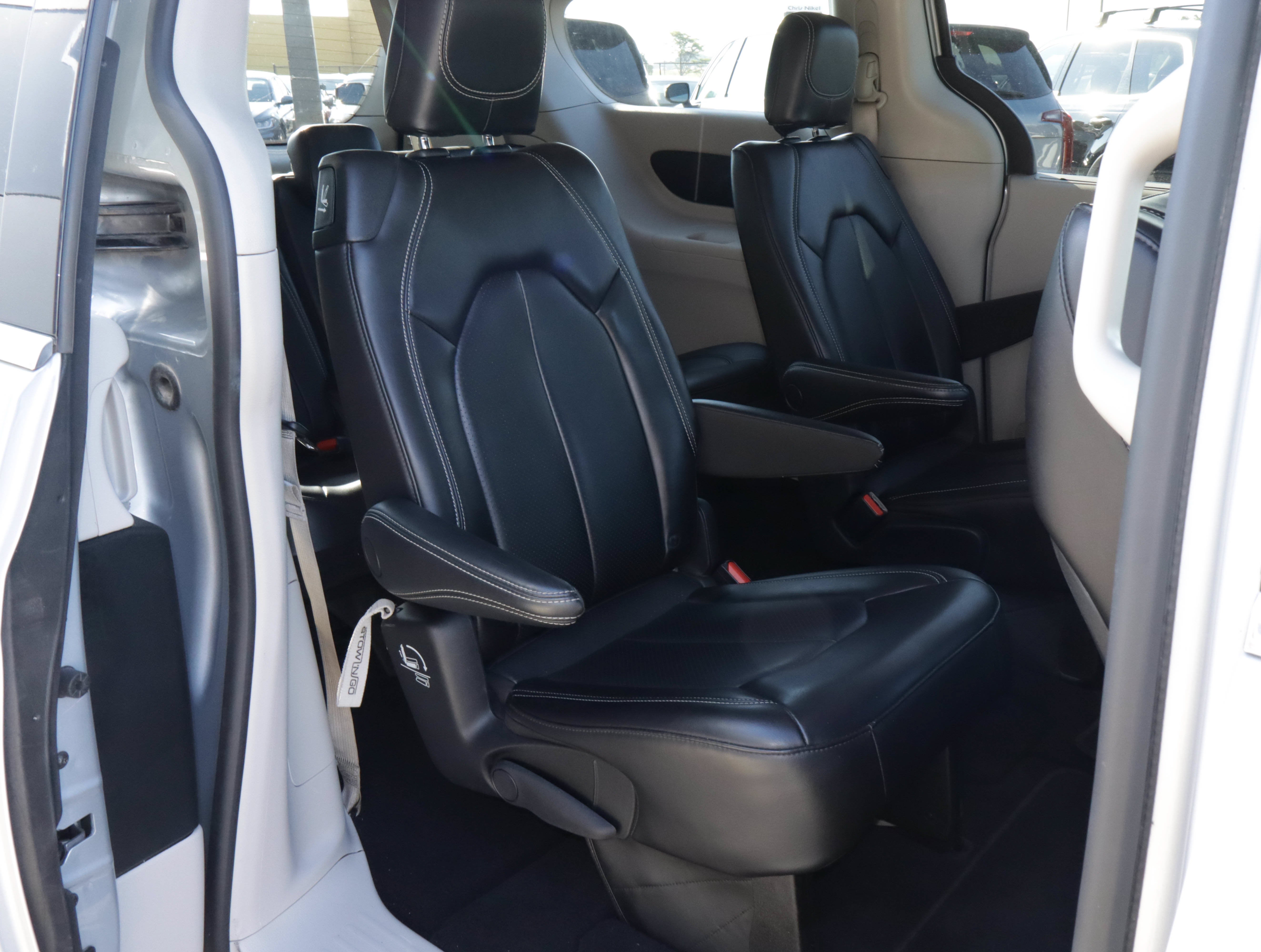 2023 Chrysler Pacifica Touring L FWD