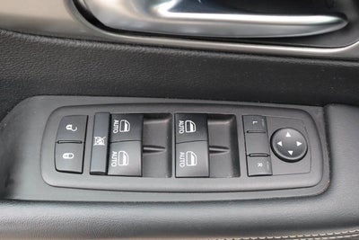 2025 Chrysler Pacifica Select FWD