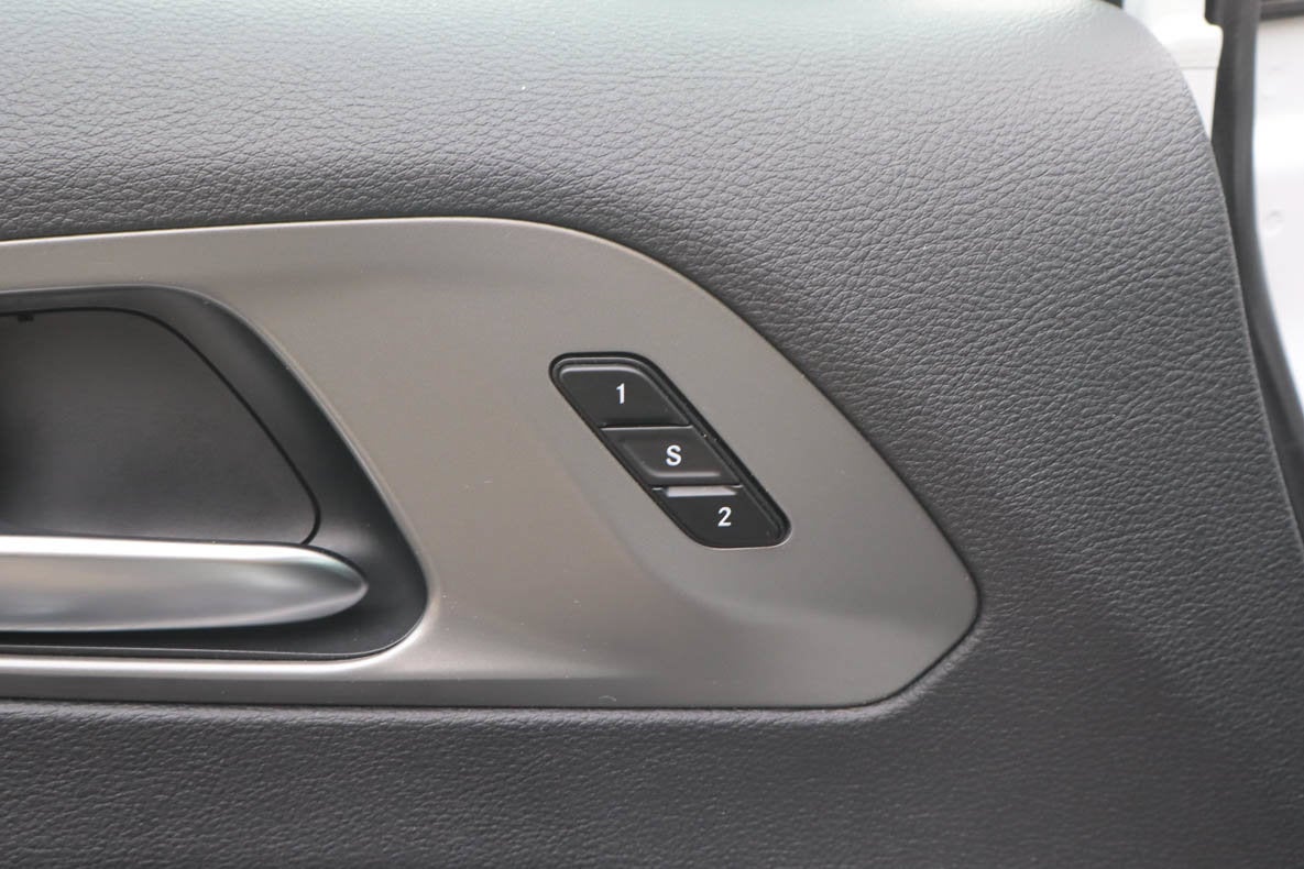 2025 Chrysler Pacifica Select FWD