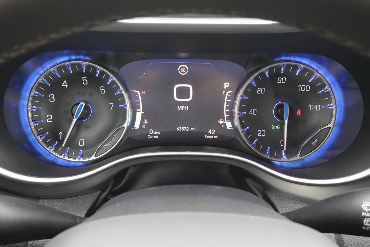 2025 Chrysler Pacifica Select FWD