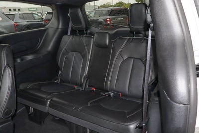 2025 Chrysler Pacifica Select FWD