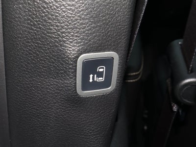 2027 Chrysler Pacifica Select FWD