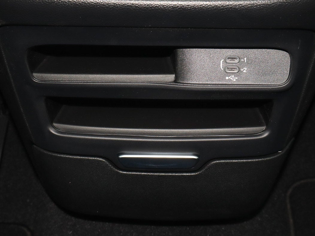 2027 Chrysler Pacifica Select FWD
