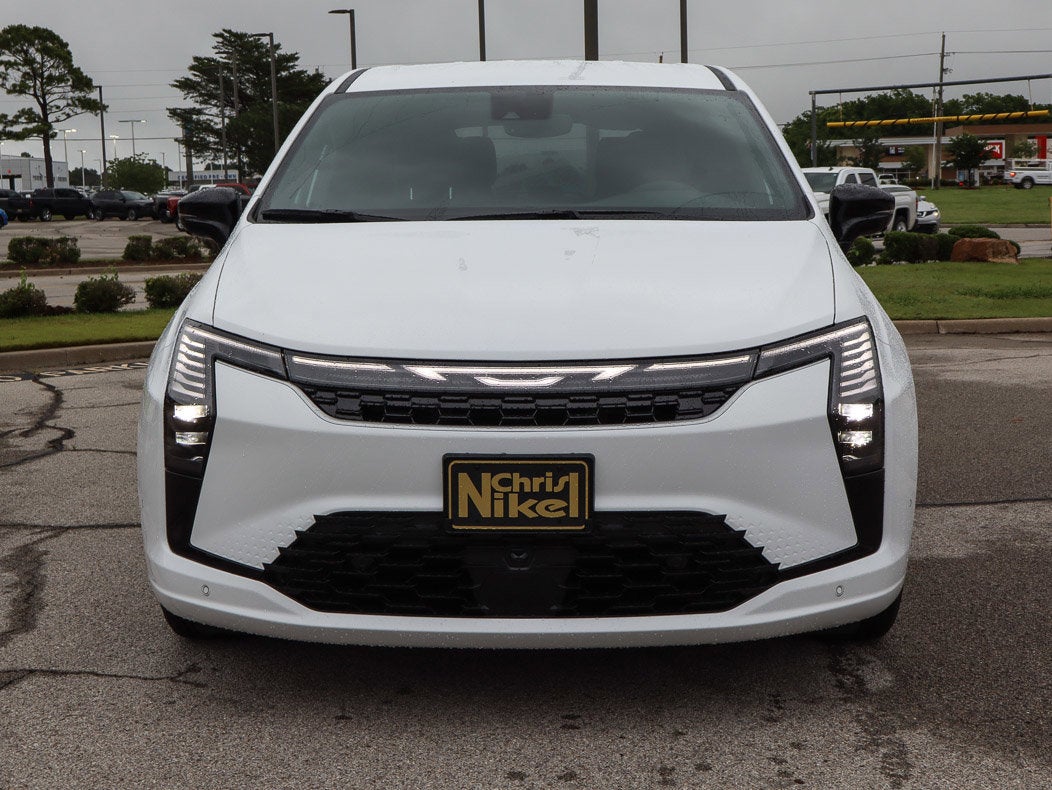 2027 Chrysler Pacifica Select FWD