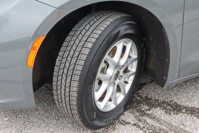 2022 Chrysler Pacifica Touring L FWD