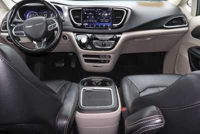 2022 Chrysler Pacifica Touring L FWD