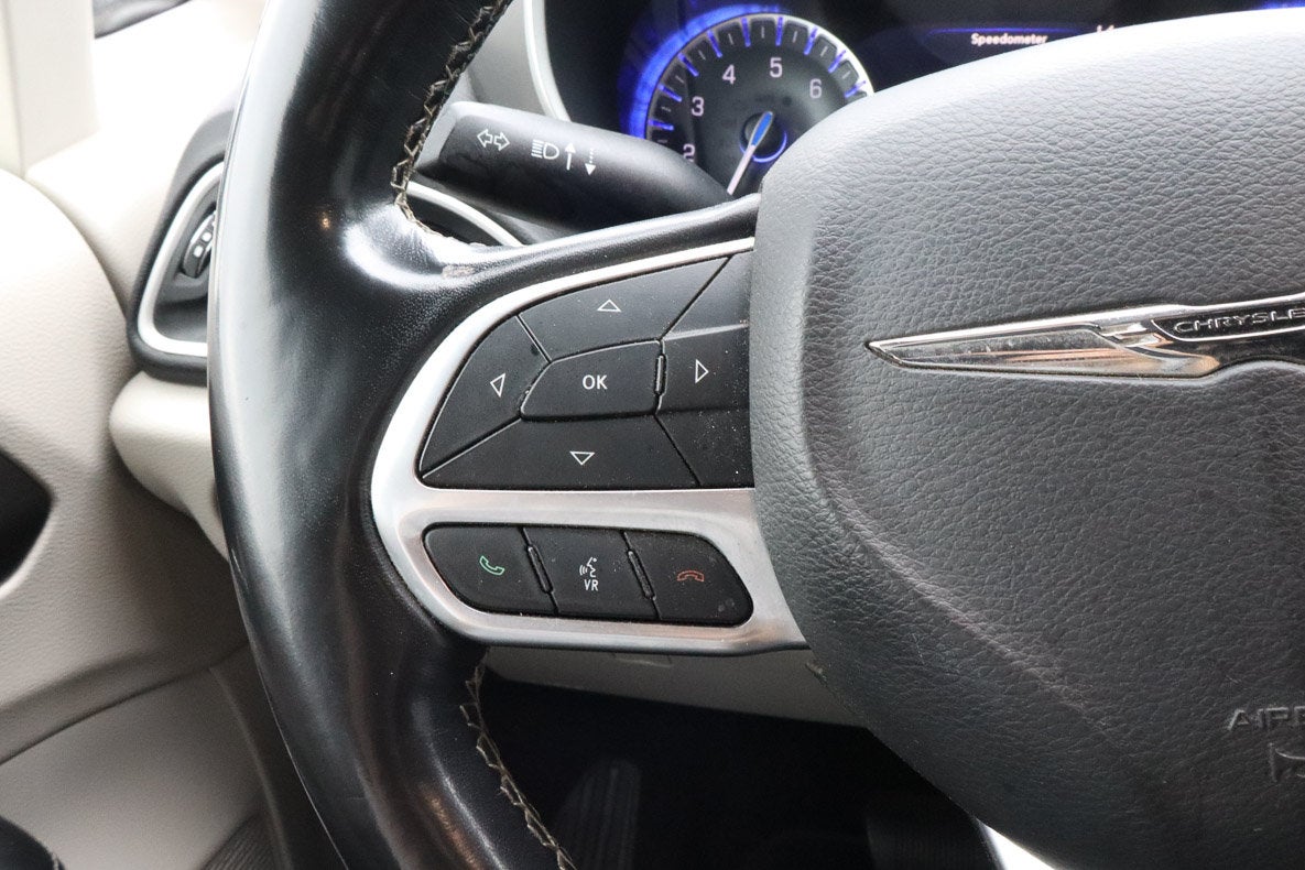 2022 Chrysler Pacifica Touring L FWD