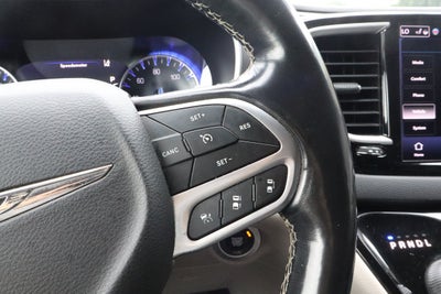 2022 Chrysler Pacifica Touring L FWD