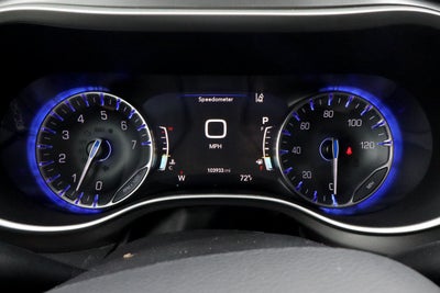 2022 Chrysler Pacifica Touring L FWD