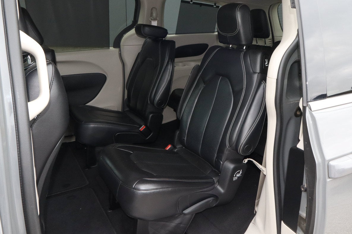 2022 Chrysler Pacifica Touring L FWD