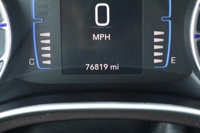 2023 Chrysler Voyager LX FWD