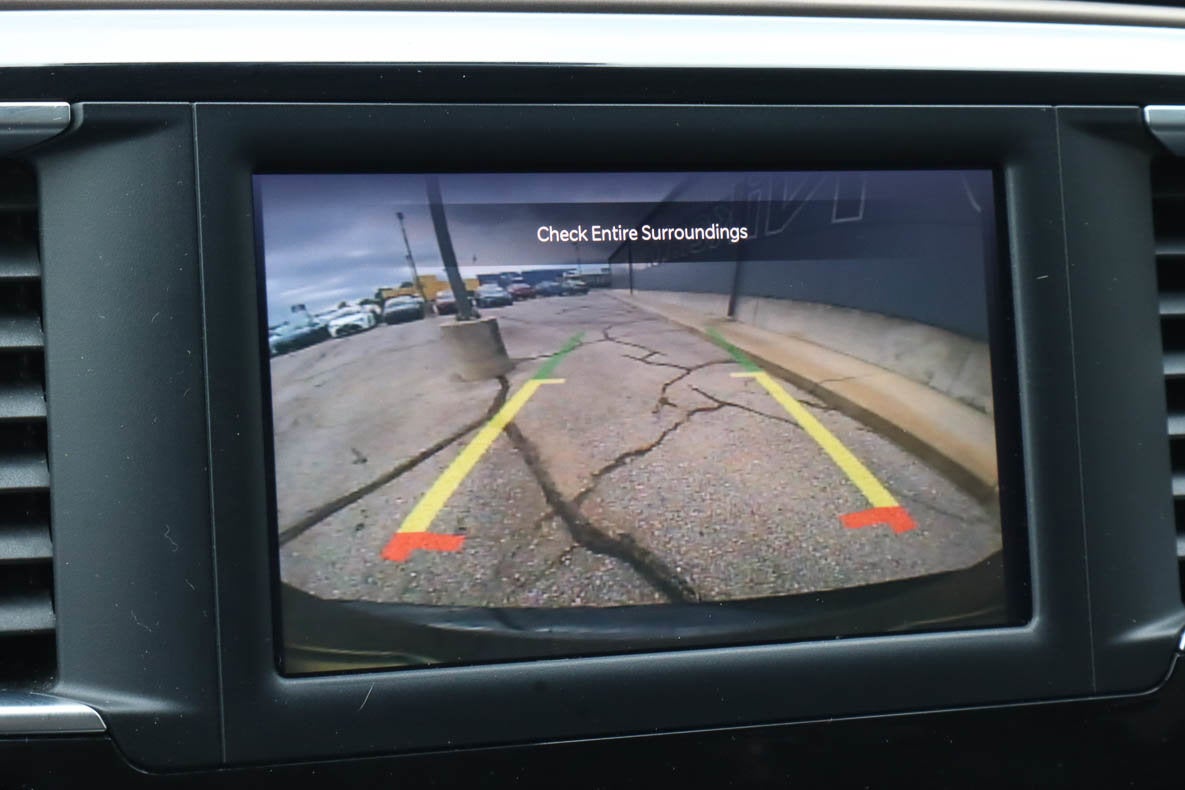 2023 Chrysler Voyager LX FWD