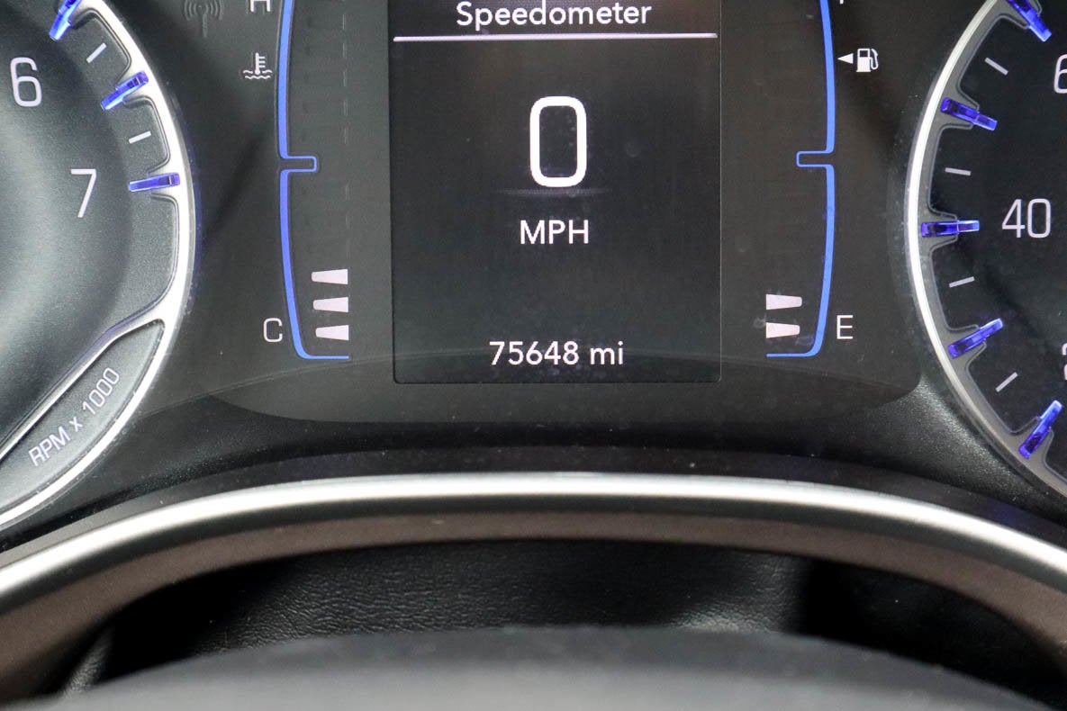 2023 Chrysler Voyager LX FWD