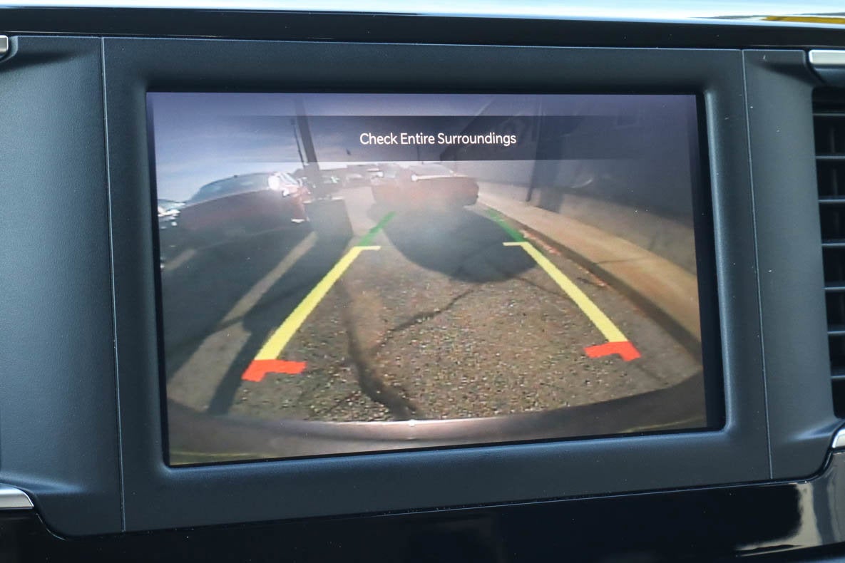 2023 Chrysler Voyager LX FWD