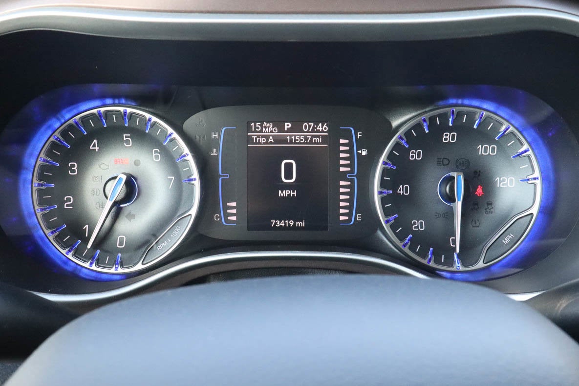 2023 Chrysler Voyager LX FWD