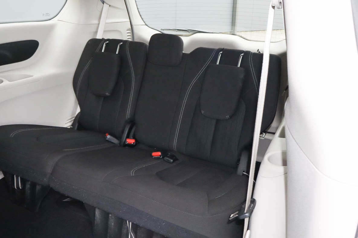 2023 Chrysler Voyager LX FWD
