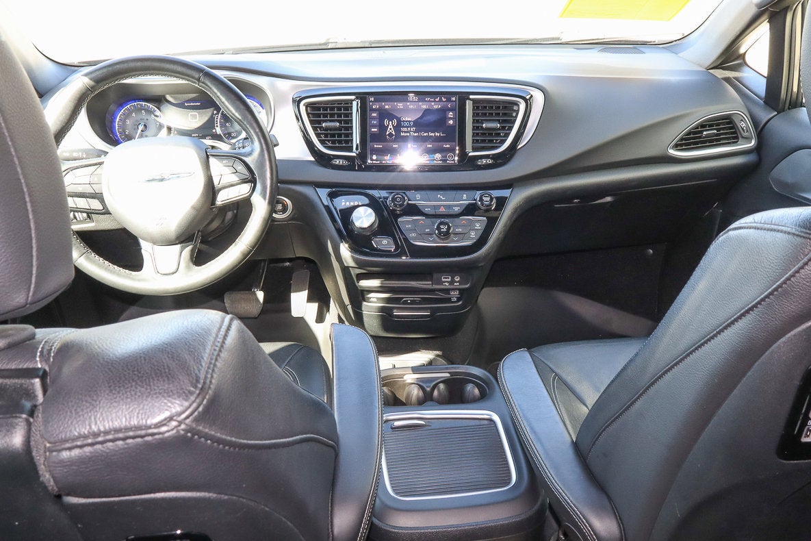 2019 Chrysler Pacifica Touring L Plus