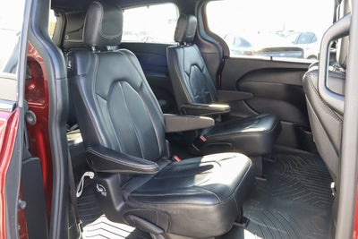 2019 Chrysler Pacifica Touring L Plus