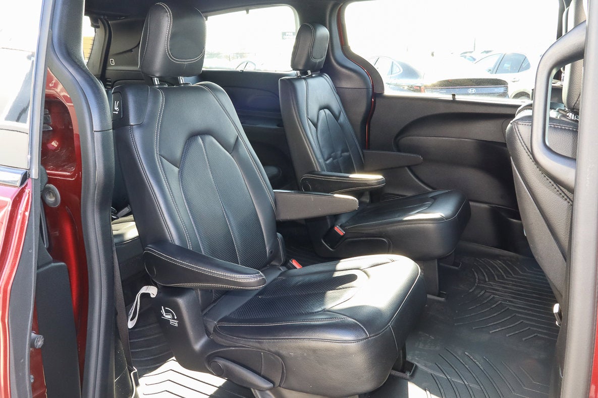 2019 Chrysler Pacifica Touring L Plus