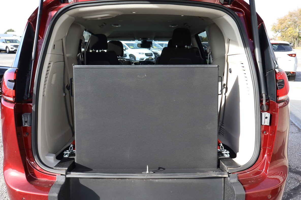 2021 Chrysler Pacifica Touring