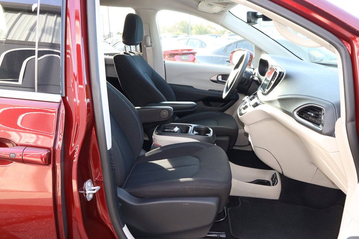 2021 Chrysler Pacifica Touring