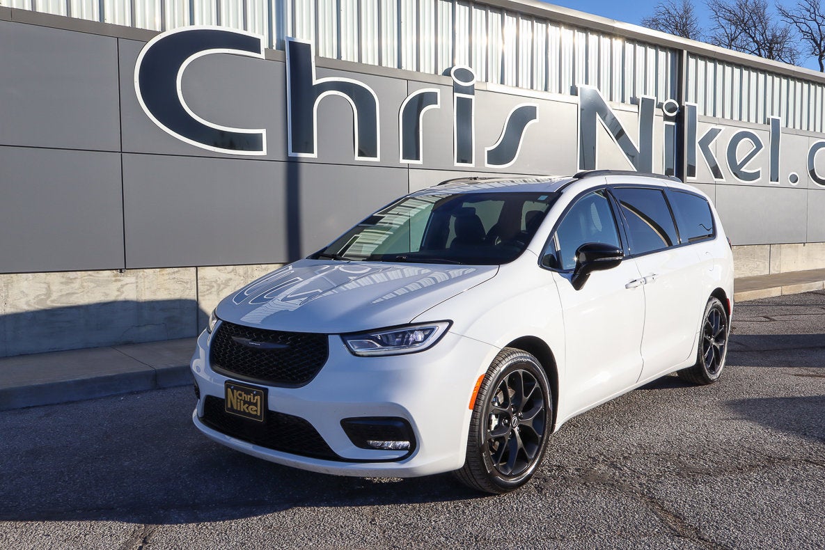 2025 Chrysler Pacifica Limited