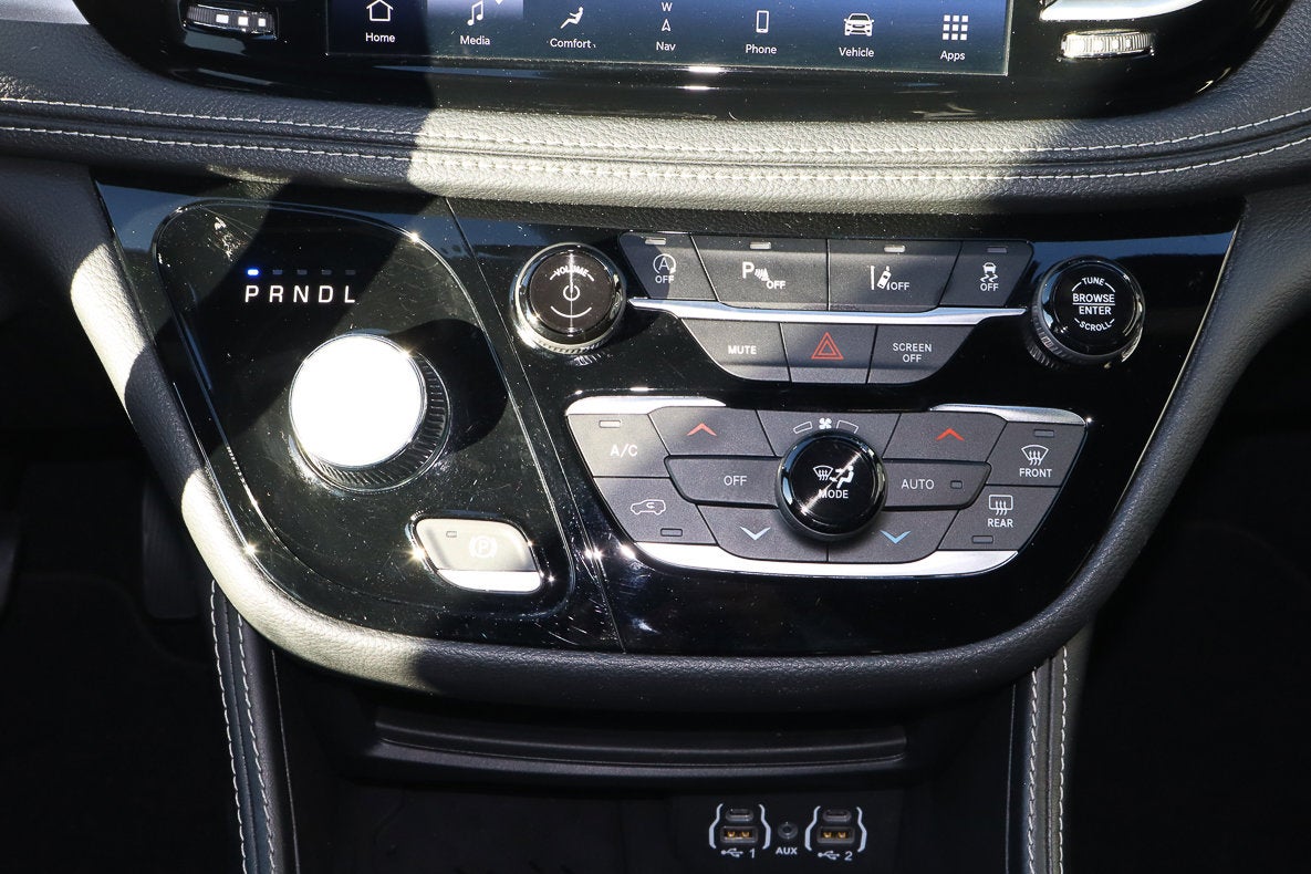 2025 Chrysler Pacifica Limited