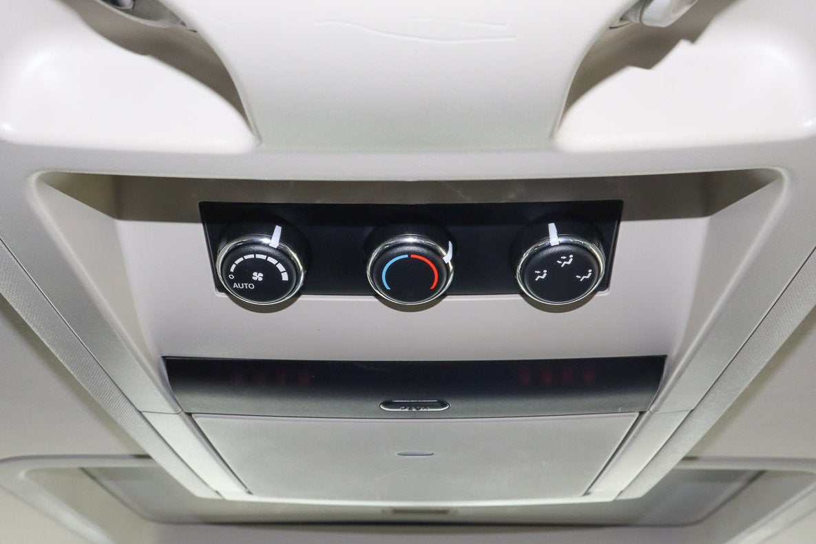 2016 Chrysler Town & Country 4dr Wgn Limited Platinum