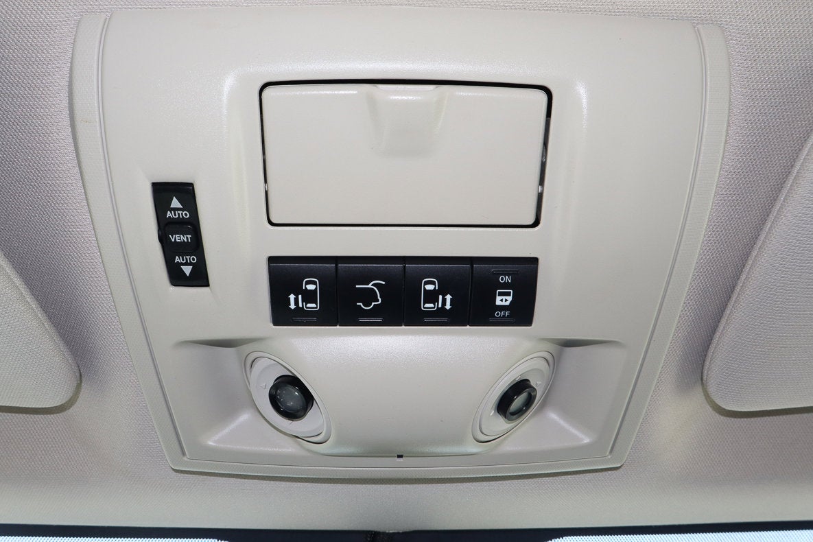 2016 Chrysler Town & Country 4dr Wgn Limited Platinum