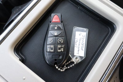 2016 Chrysler Town & Country 4dr Wgn Limited Platinum