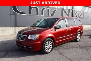 2016 Chrysler Town &amp; Country Limited Platinum