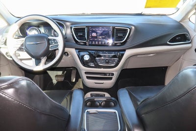 2020 Chrysler Pacifica Limited FWD