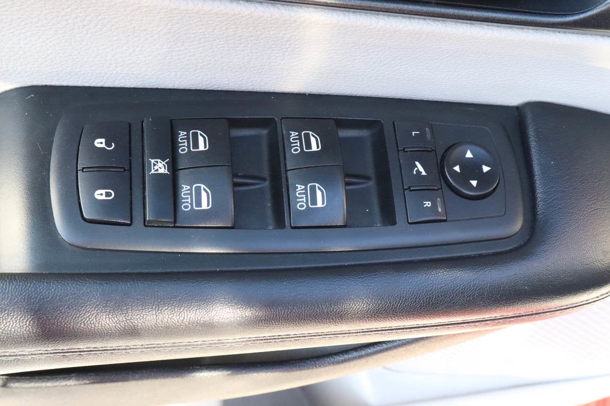 2020 Chrysler Pacifica Limited FWD