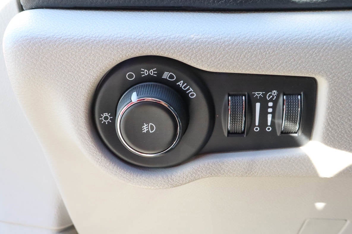 2020 Chrysler Pacifica Limited FWD