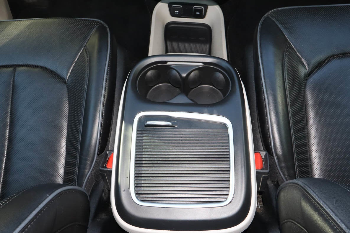 2020 Chrysler Pacifica Limited FWD