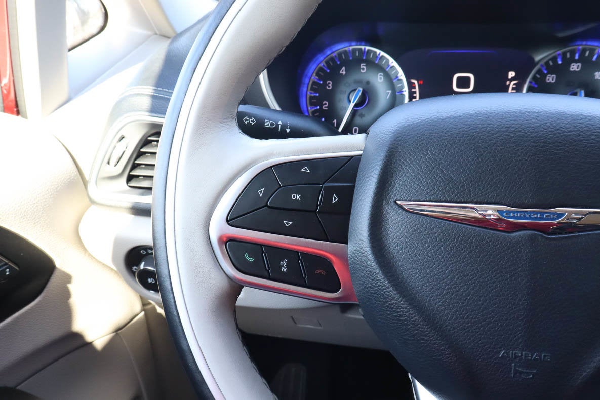 2020 Chrysler Pacifica Limited FWD