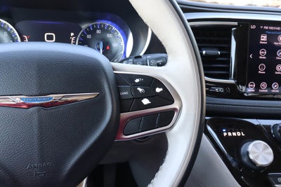 2020 Chrysler Pacifica Limited FWD