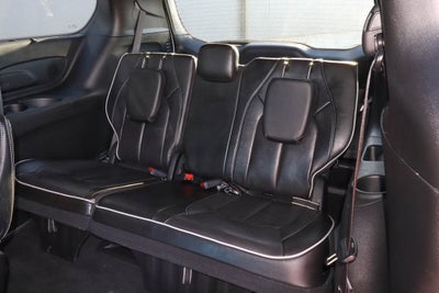 2025 Chrysler Pacifica Limited FWD