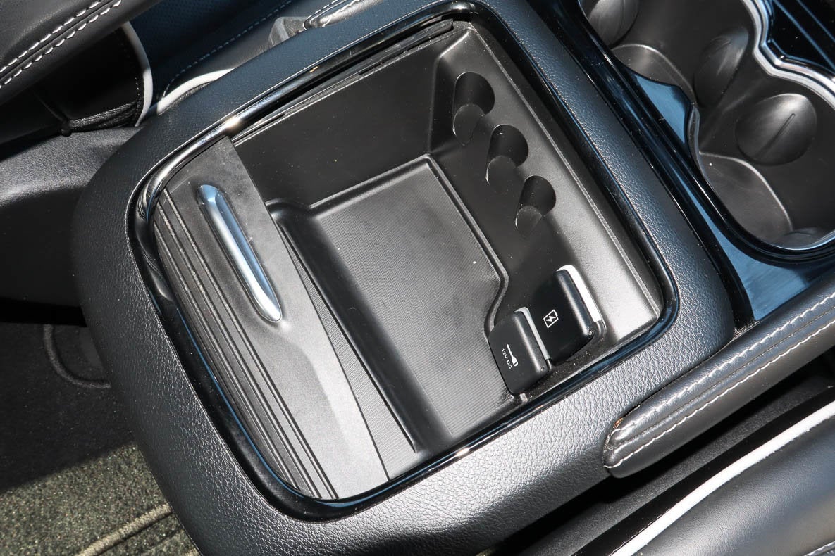 2025 Chrysler Pacifica Limited FWD
