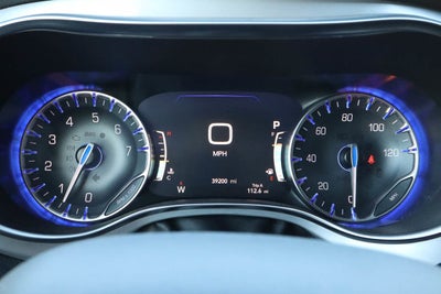 2025 Chrysler Pacifica Limited FWD